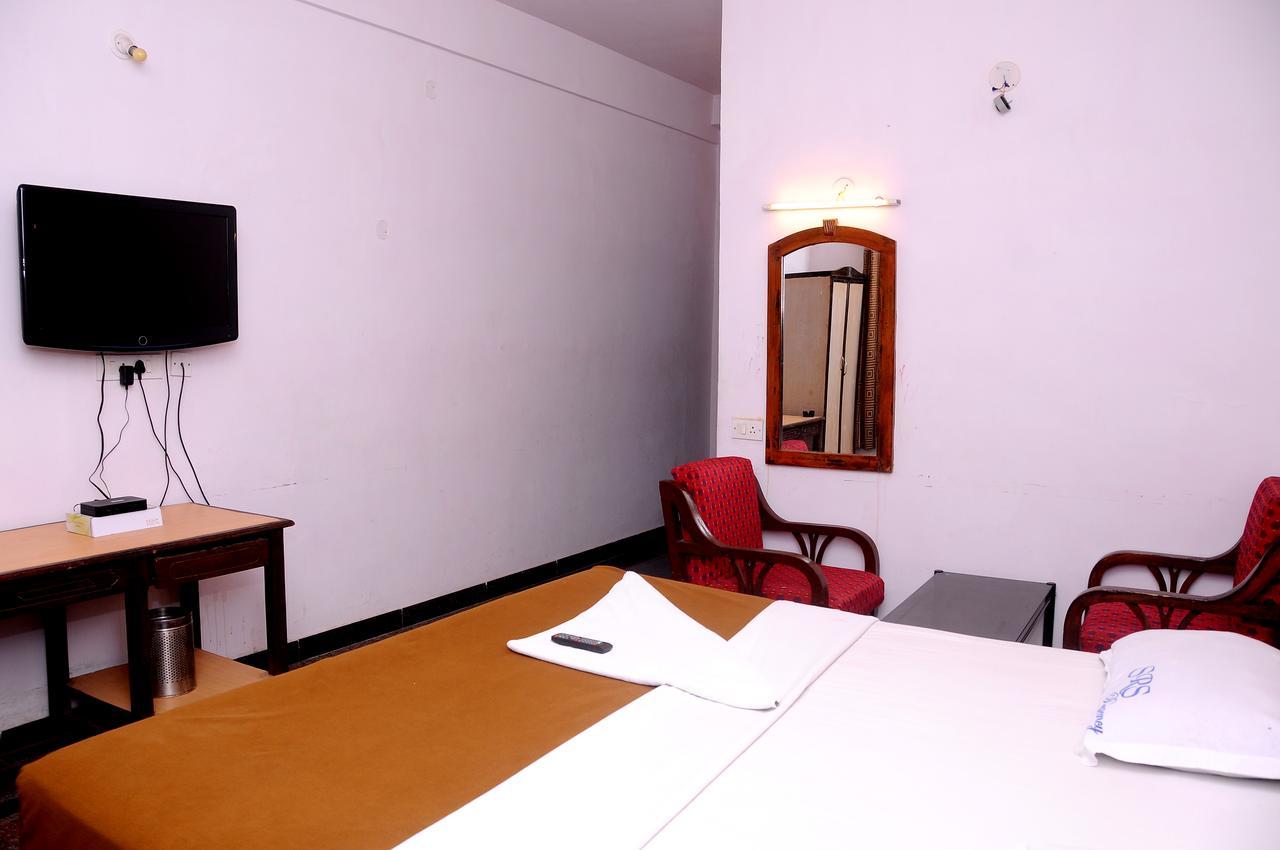 أنانتابور Srs Regency Hotel المظهر الخارجي الصورة